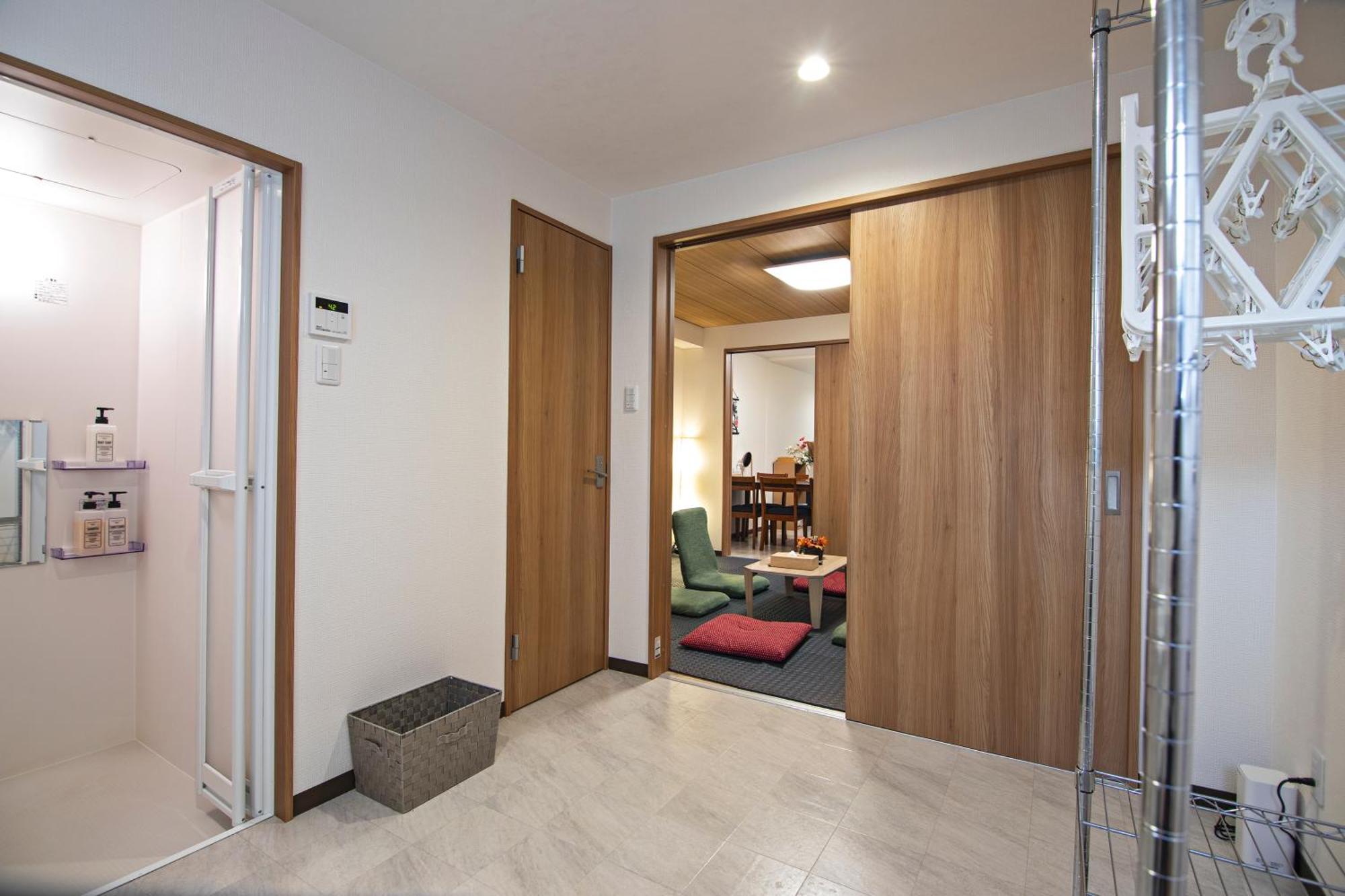 山house中津 最大10人 中津駅まで徒歩6分 梅田まで電車4分行ける！　 Apartment Osaka Ngoại thất bức ảnh